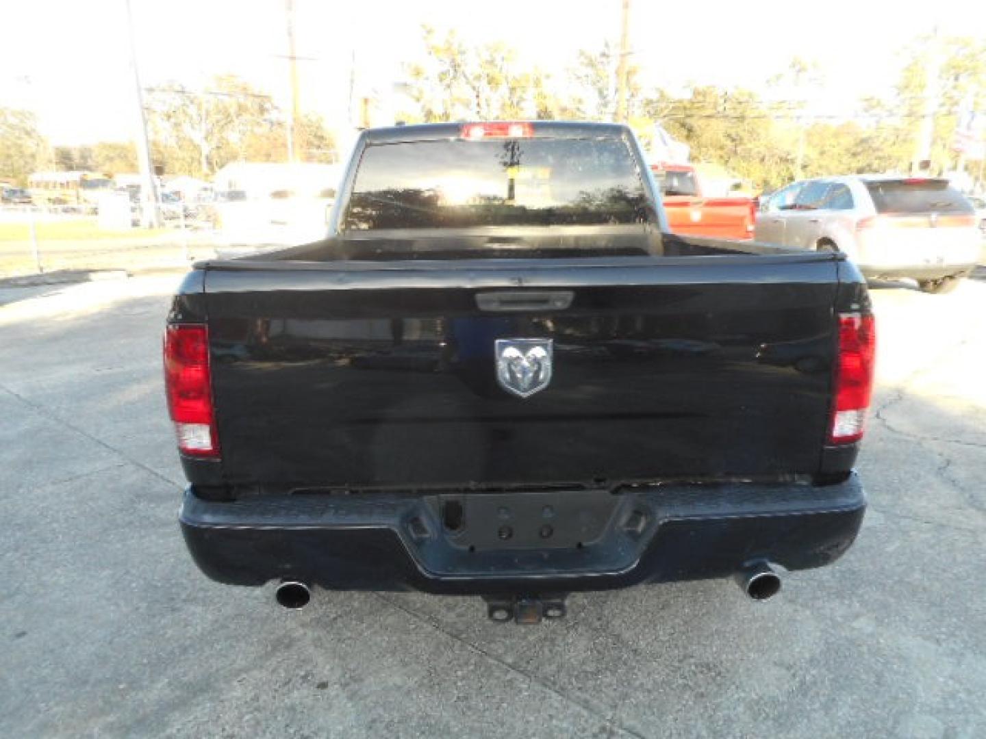 2014 BLACK DODGE RAM 1500 (1C6RR6FTXES) , located at 390 Hansen Avenue, Orange Park, FL, 32065, (904) 276-7933, 30.130497, -81.787529 - Photo#6